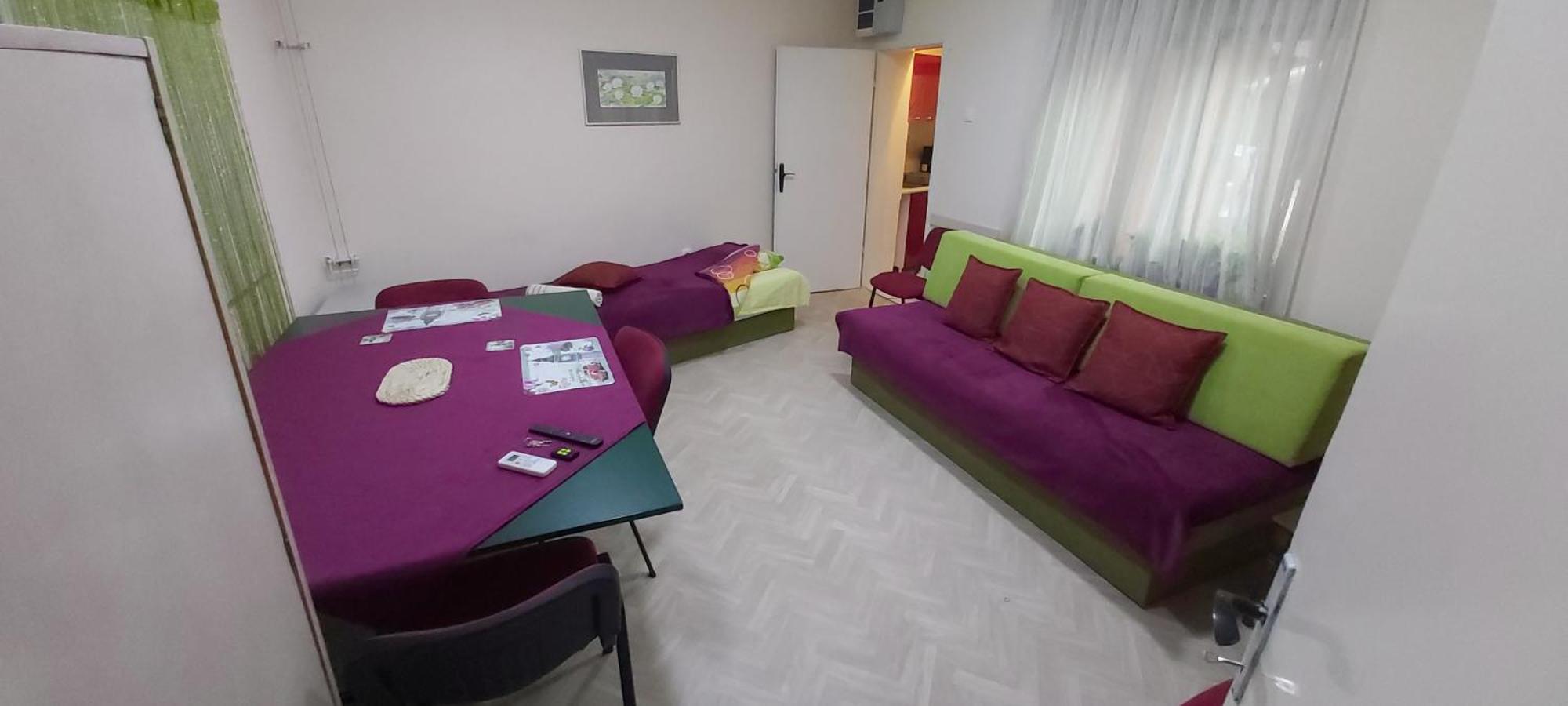 Cozy Apartment In The Center Of Novi Sad! Exterior photo