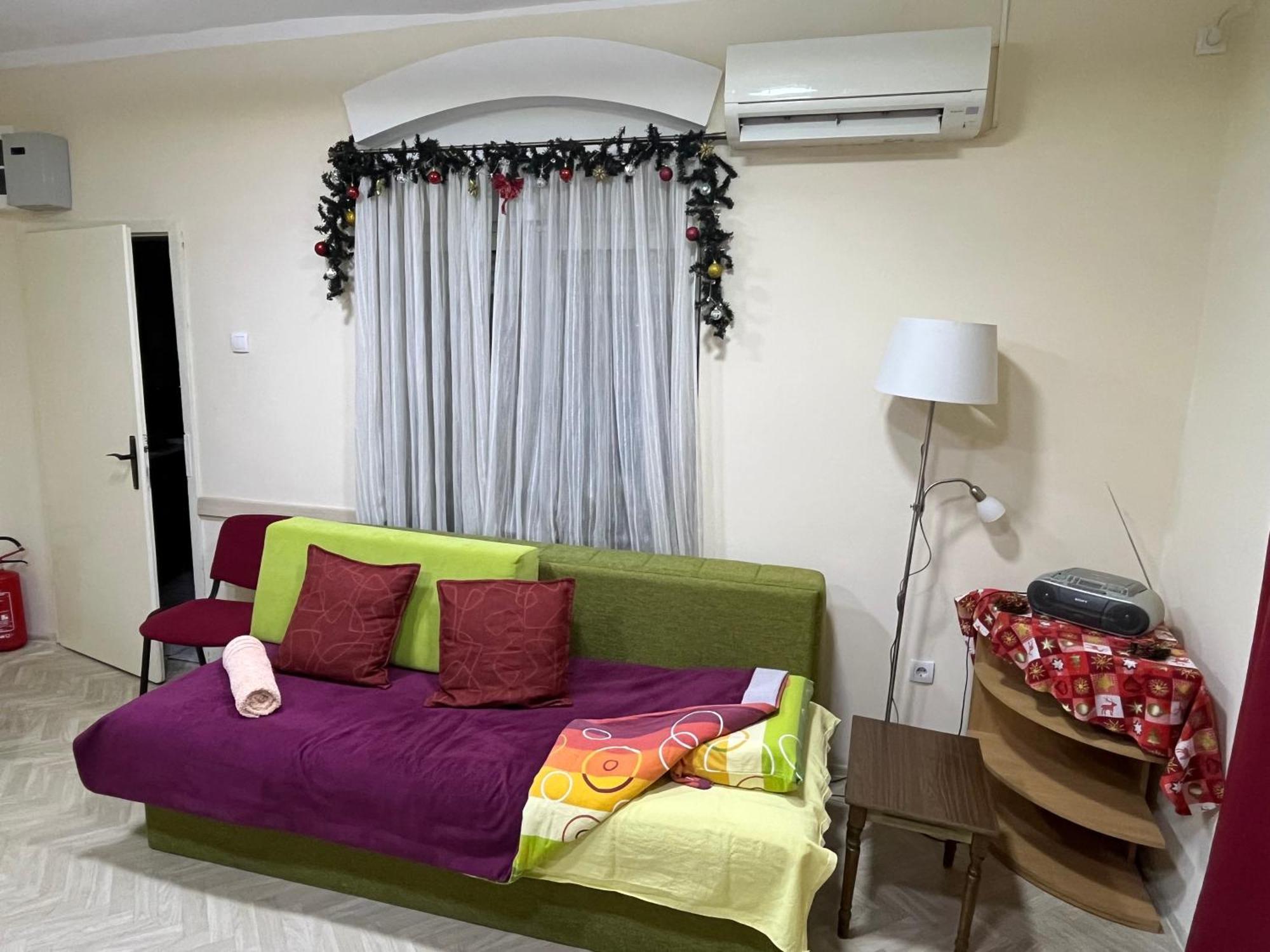 Cozy Apartment In The Center Of Novi Sad! Exterior photo